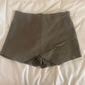 American threads skort